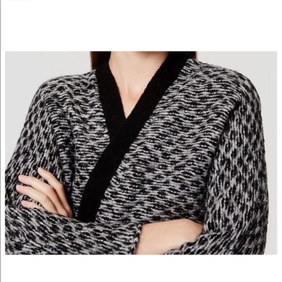 NEW LOFT Knit Fringe Open Front Cardigan Size Small - Picture 2 of 9